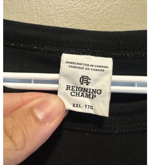 Reigning Champ Black Shirt - Picture 2 of 4